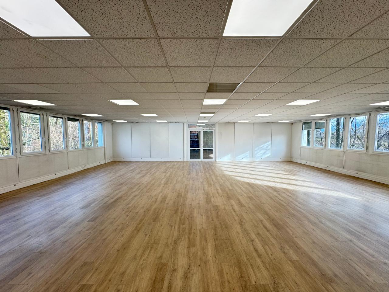 Bureau Meylan 581m² Location bureau Meylan Isère OLBUR2424828 3